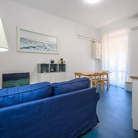 Apartment In Fondo Al Mar